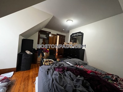 Allston 3 Beds 1 Bath Boston - $3,750