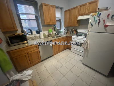 Mission Hill 3 Beds 1 Bath Boston - $4,050