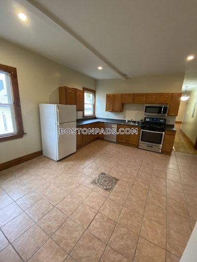 Roxbury 3 Bed 2 Bath BOSTON Boston - $4,400