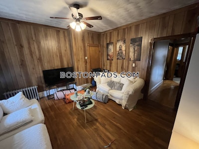 Fort Hill 3 Beds 1 Bath Boston - $3,450