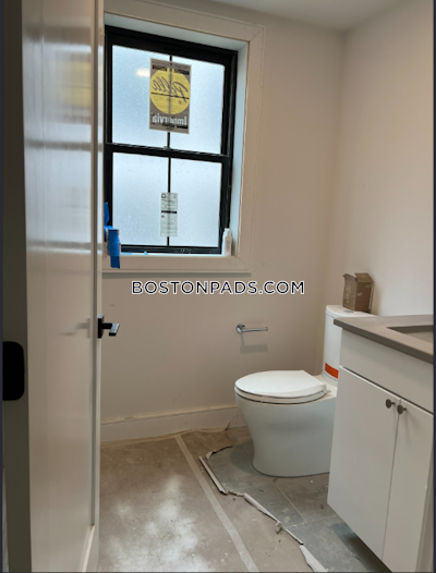 Jamaica Plain 4 Bed 2 Bath BOSTON Boston - $6,600 No Fee