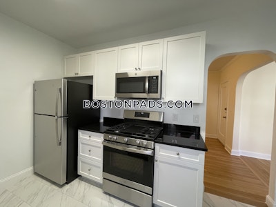 Brookline 1 Bed 1 Bath  Coolidge Corner - $3,250 No Fee