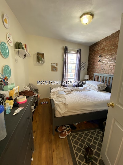 Mission Hill 3 Beds 1 Bath Boston - $4,500