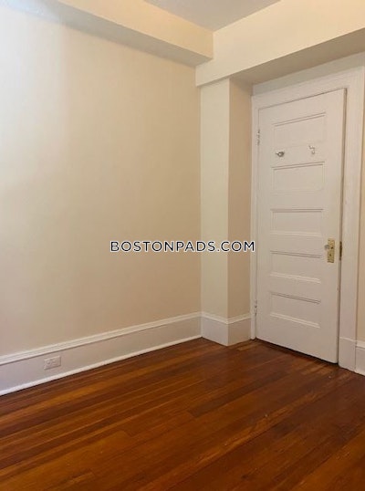 Cambridge 2 Bed 1 Bath CAMBRIDGE  Central Square/cambridgeport - $3,000 50% Fee