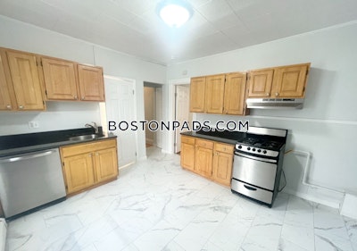 Dorchester/south Boston Border 4 Bed, 1 Bath Unit Boston - $4,200 No Fee