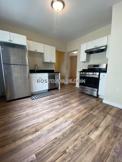 Medford 4 Beds Tufts  Tufts - $3,000