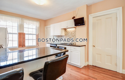 Newton 3 Beds 1 Bath  Newton Centre - $4,100