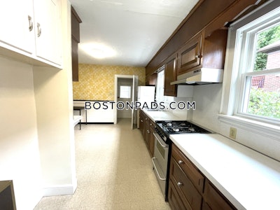 Brighton 2 Bed 1 Bath BOSTON Boston - $2,500 No Fee