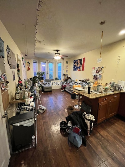 Mission Hill 4 Beds 2 Baths Boston - $6,800