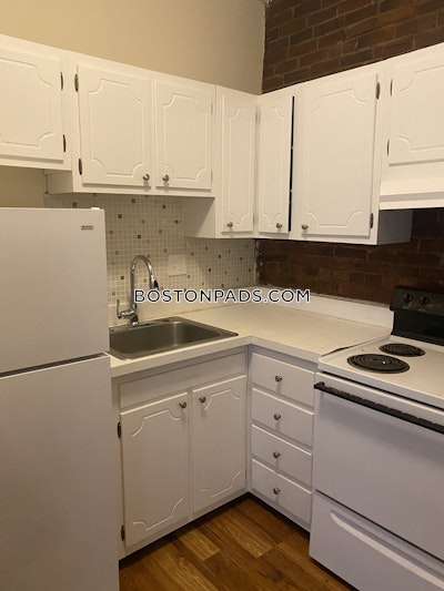 Mission Hill 1 Bed 1 Bath Boston - $2,200 50% Fee