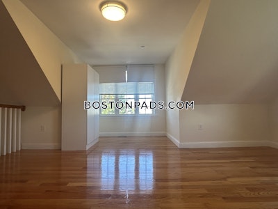 Quincy 3 Bed 2 Bath QUINCY  North Quincy - $3,400