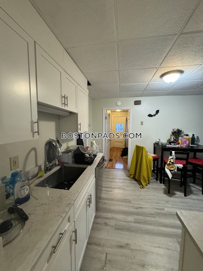 Medford 4 Beds 1 Bath  Tufts - $4,300