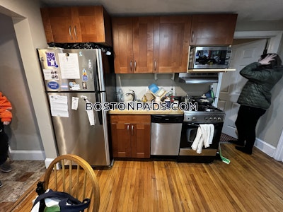 Mission Hill 3 Beds 1 Bath Boston - $3,300