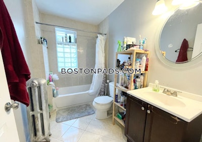 Dorchester Sunny 4 Bed 1 bath available NOW on Sudan St in Boston! Boston - $2,500 No Fee