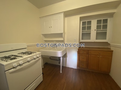 Cambridge Apartment for rent 2 Bedrooms 1 Bath  Central Square/cambridgeport - $3,000 50% Fee