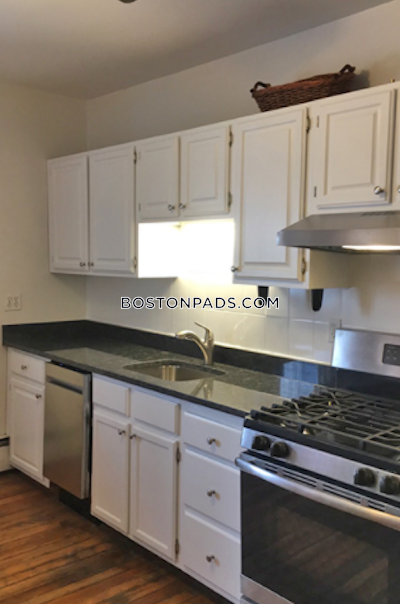 Waltham Apartment for rent 2 Bedrooms 1 Bath - $2,350