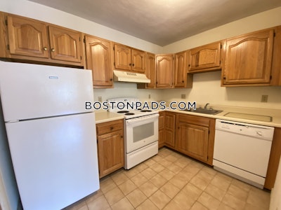 Newton Apartment for rent 2 Bedrooms 1 Bath  Auburndale - $2,700